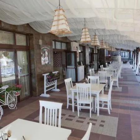 Bendita Mare Ocean View Golden Sands